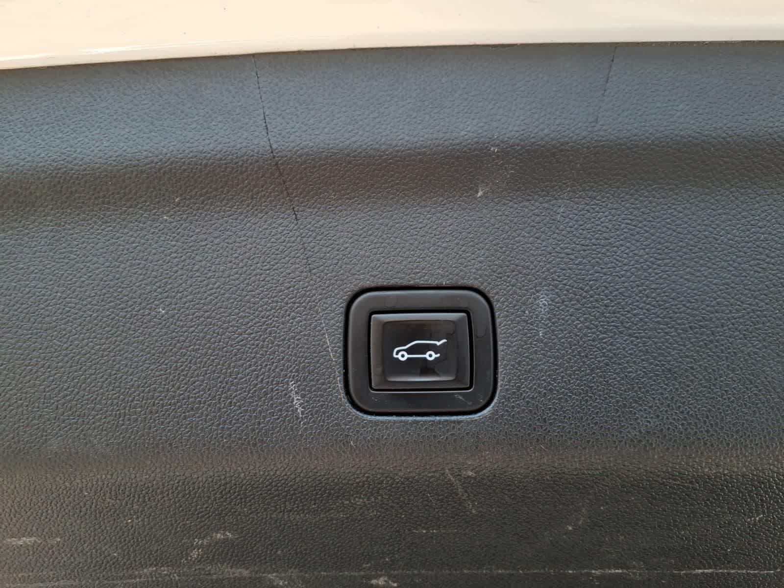 2021 GMC Yukon 2WD 4dr Denali