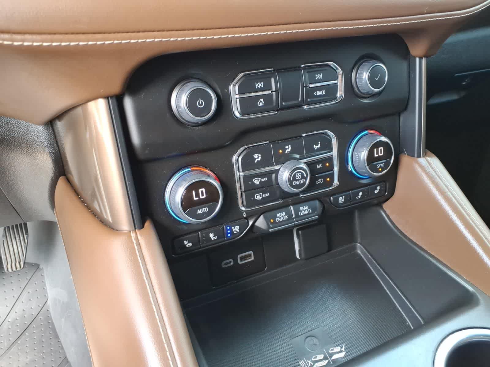 2023 Chevrolet Tahoe 2WD 4dr High Country