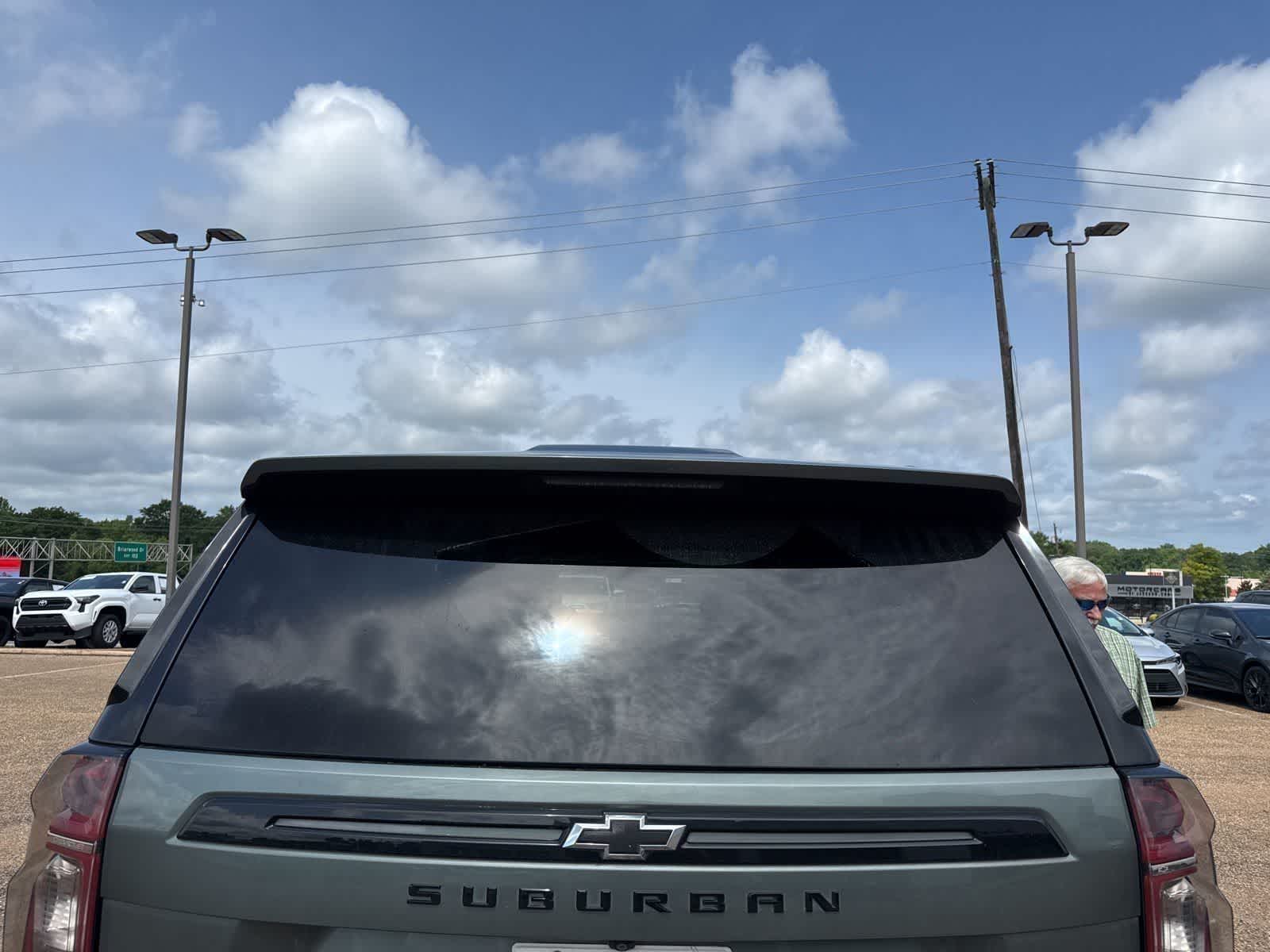 2024 Chevrolet Suburban 4WD 4dr Z71