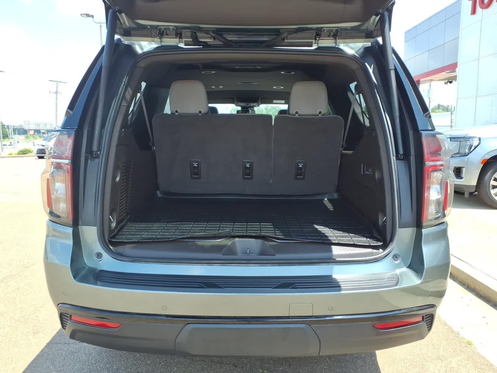 2024 Chevrolet Suburban 4WD 4dr Z71