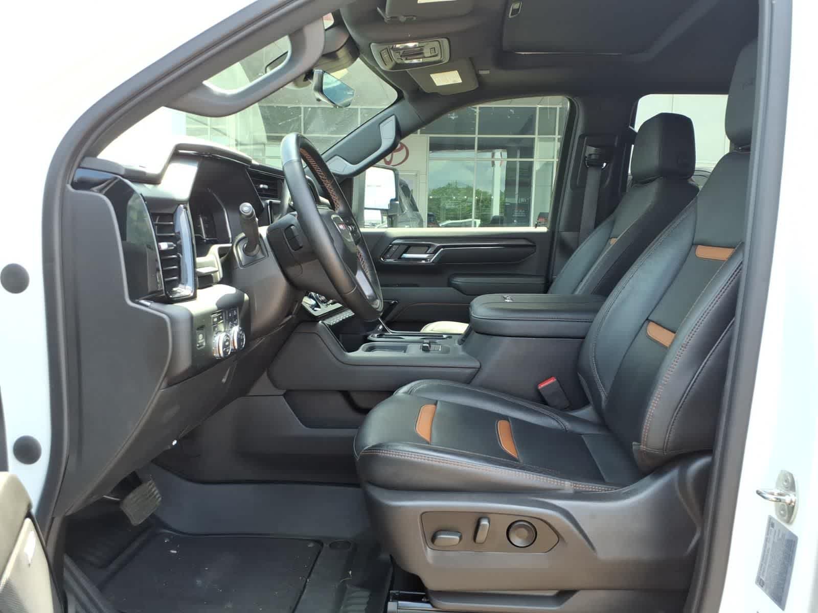 2024 GMC Sierra 2500HD 4WD Crew Cab 159 AT4