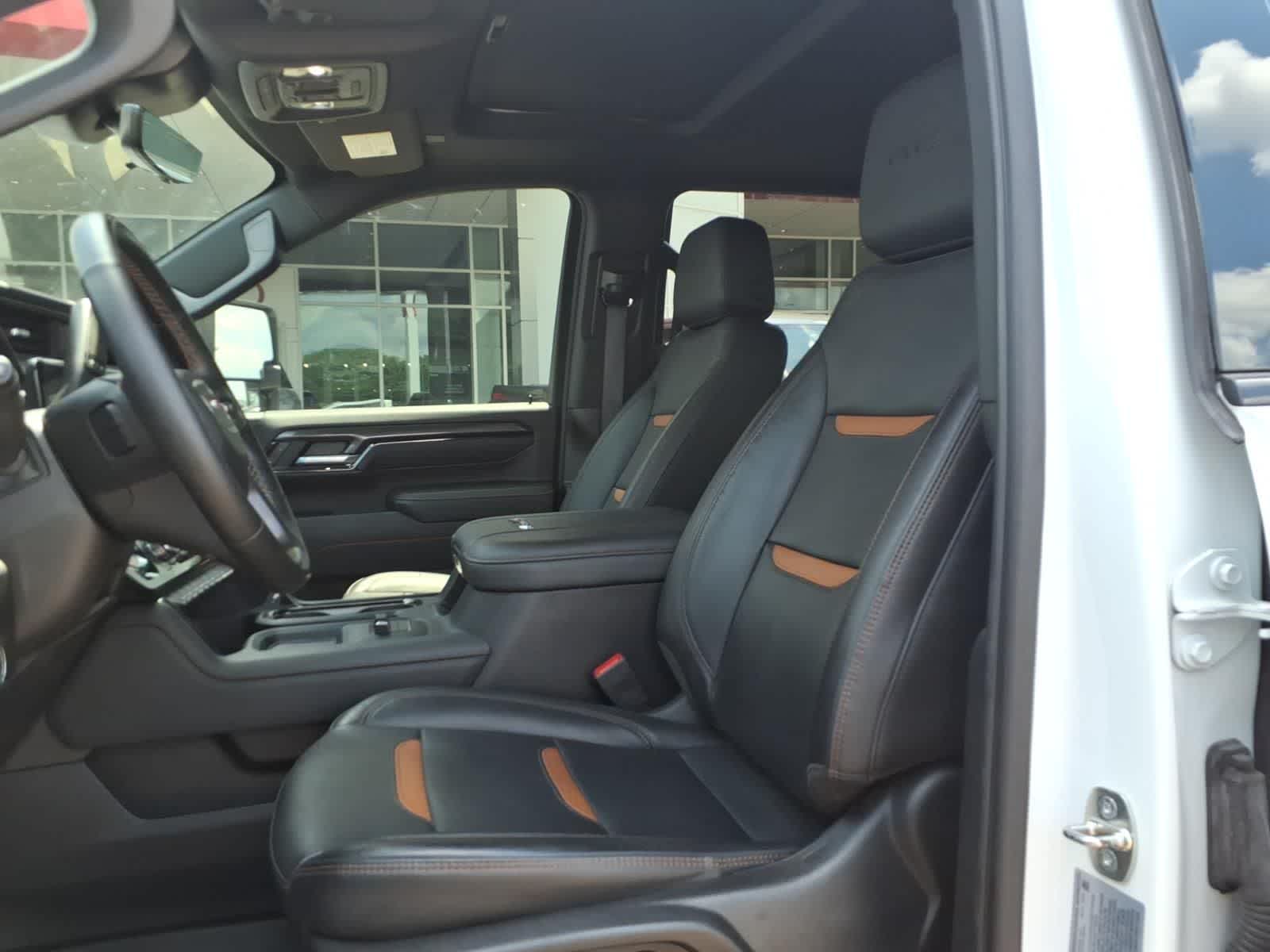 2024 GMC Sierra 2500HD 4WD Crew Cab 159 AT4