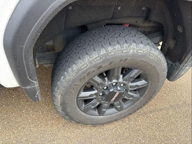 2024 GMC Sierra 2500HD 4WD Crew Cab 159 AT4