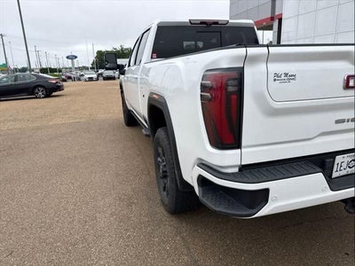 2024 GMC Sierra 2500HD 4WD Crew Cab 159 AT4