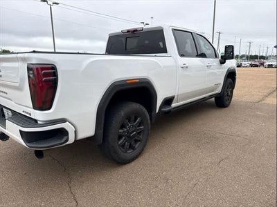 2024 GMC Sierra 2500HD 4WD Crew Cab 159 AT4