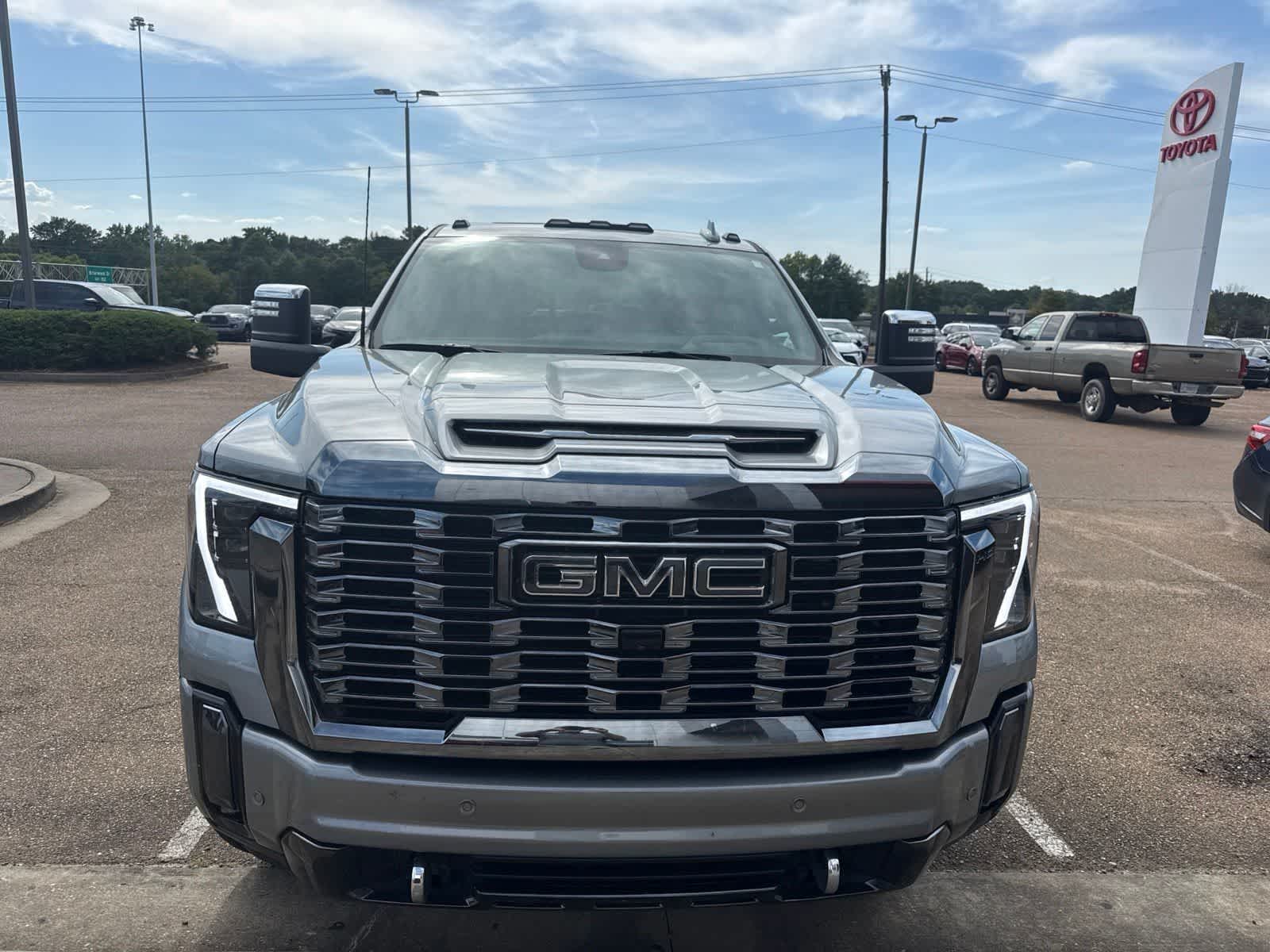2024 GMC Sierra 2500HD 4WD Crew Cab 159 Denali Ultimate