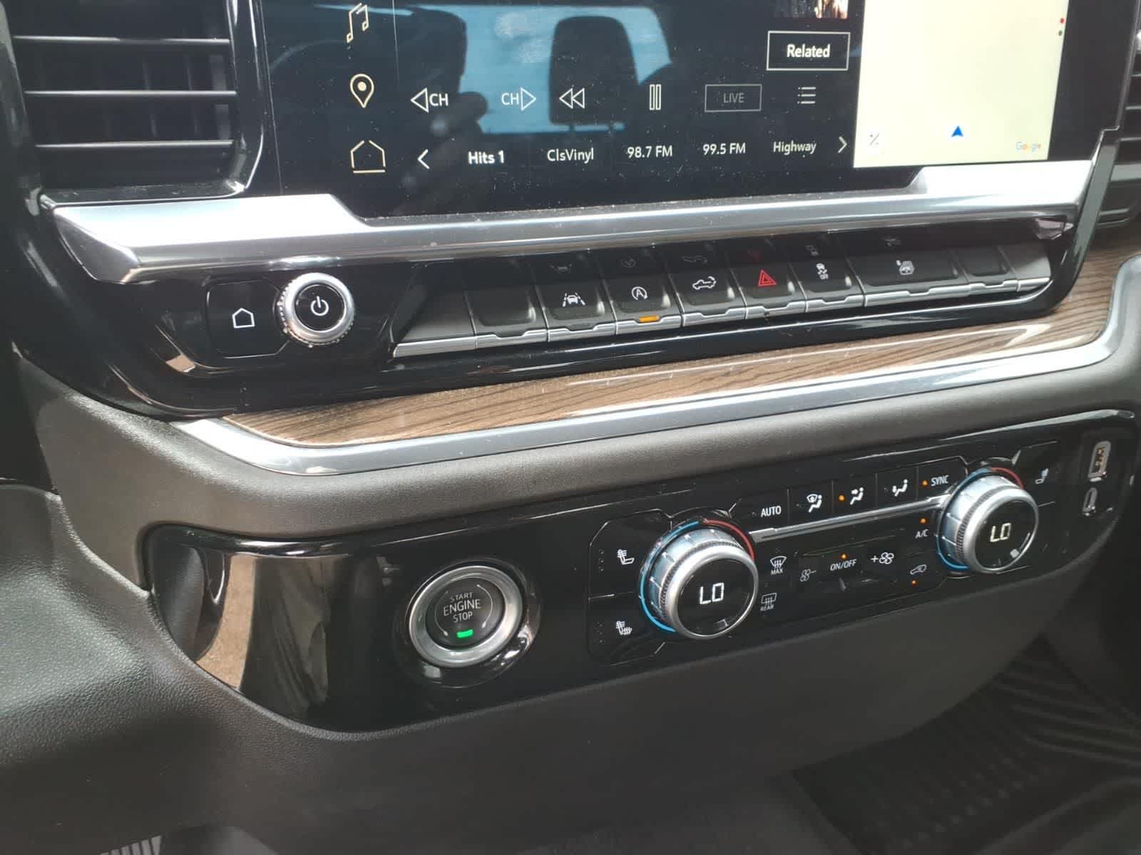 2024 GMC Sierra 1500 4WD Crew Cab 147 Elevation w/3VL