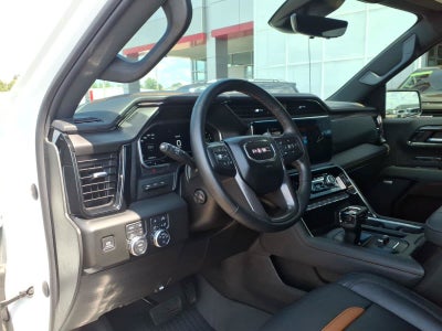 2024 GMC Sierra 1500 4WD Crew Cab 147 AT4