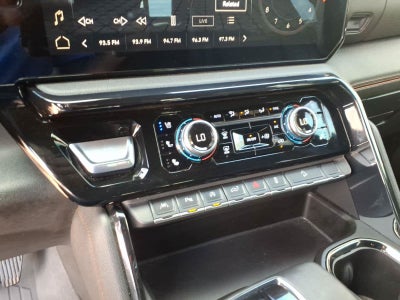 2024 GMC Sierra 1500 4WD Crew Cab 147 AT4