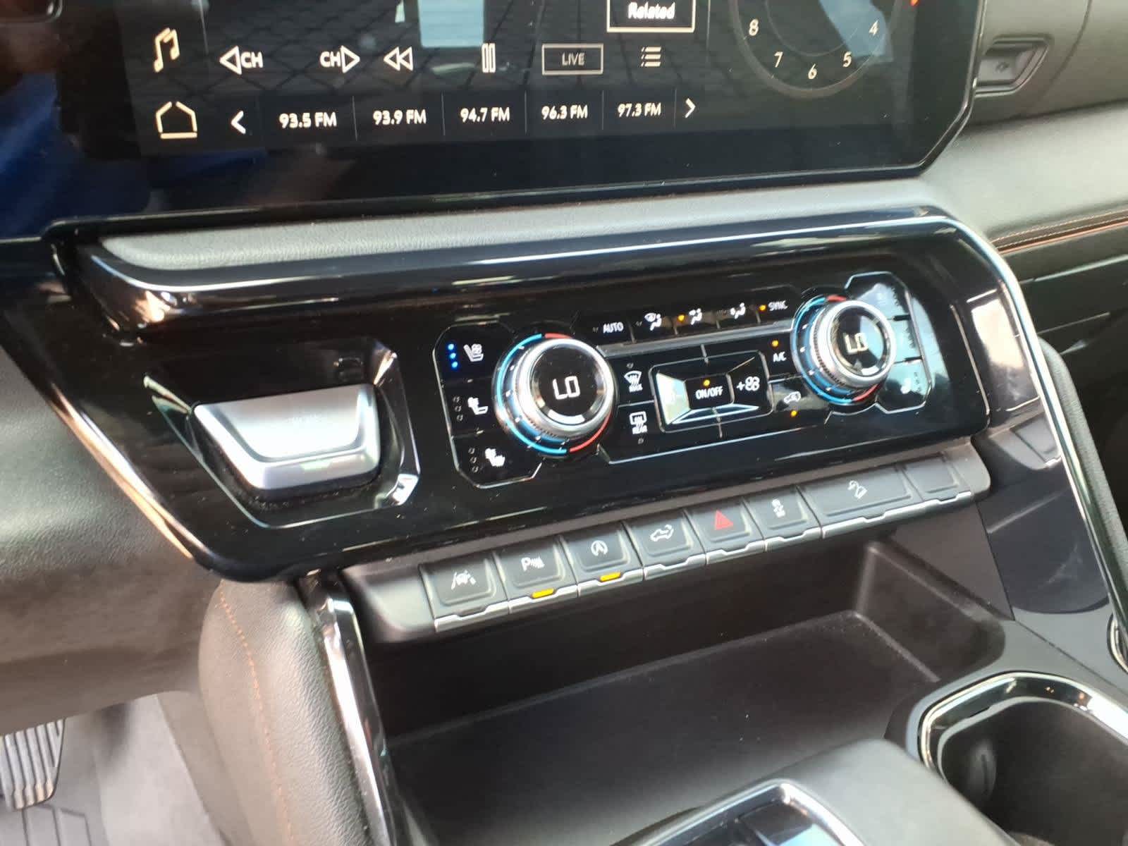 2024 GMC Sierra 1500 4WD Crew Cab 147 AT4