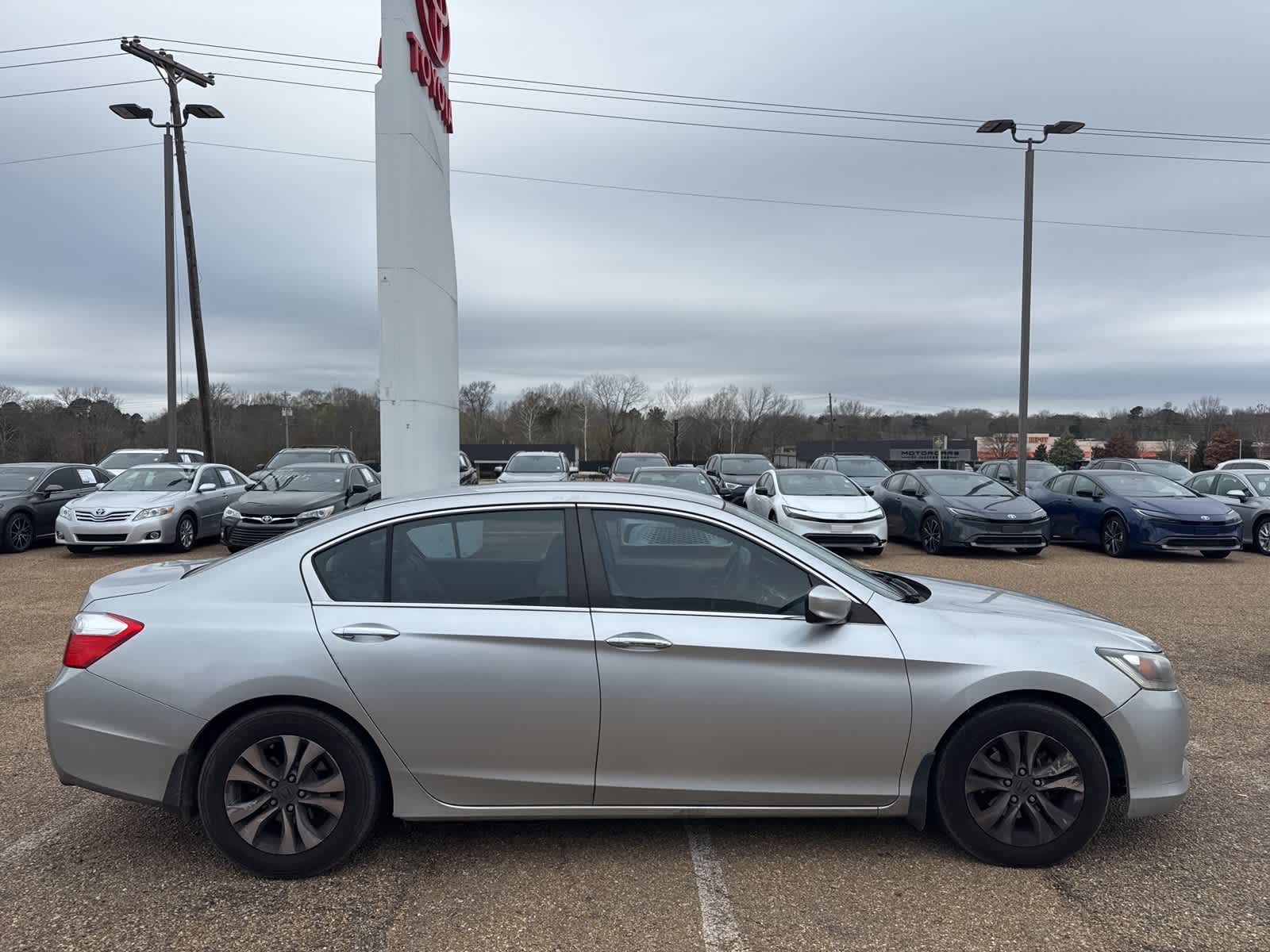 2014 Honda Accord 4dr I4 CVT LX