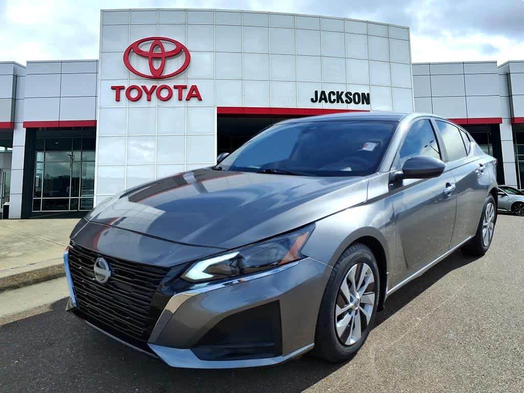 2023 Nissan Altima 2.5 S Sedan