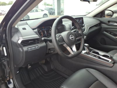 2025 Nissan Altima SR FWD