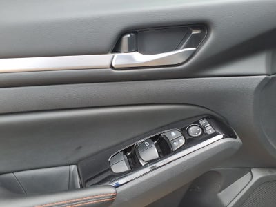 2025 Nissan Altima SR FWD