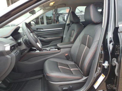 2025 Nissan Altima SR FWD