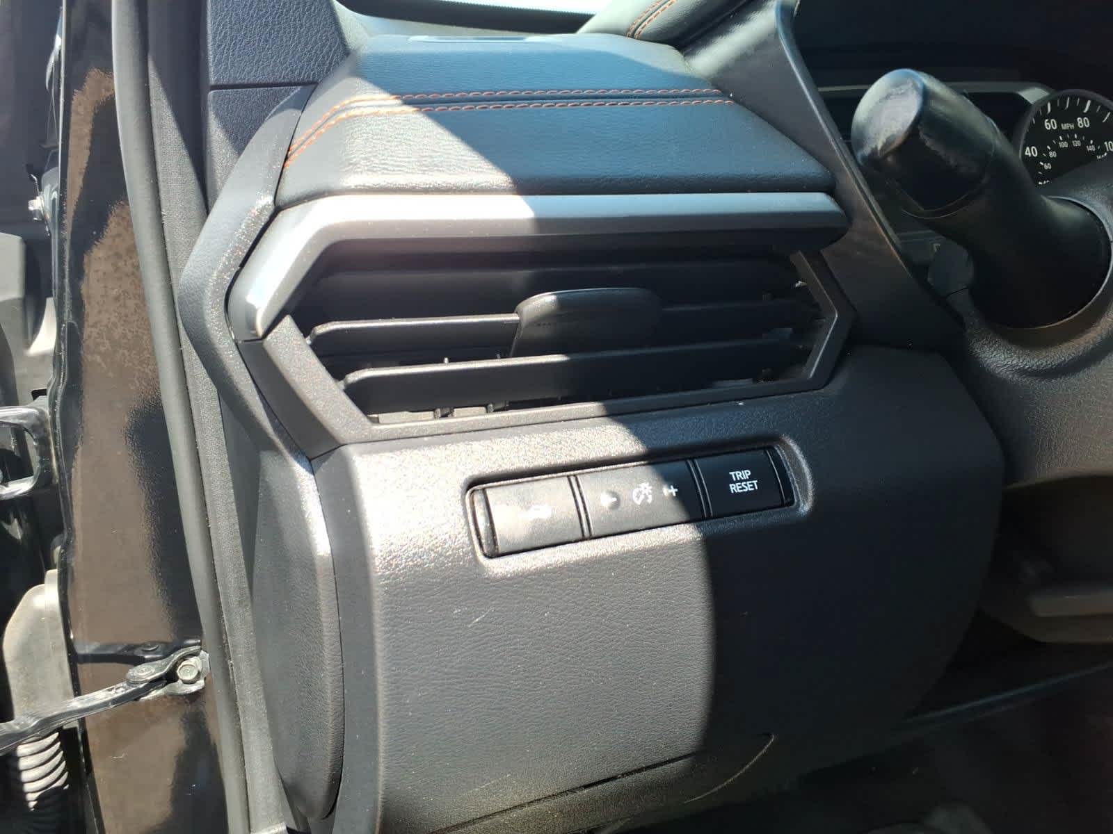 2020 Nissan Altima 2.5 SR Sedan
