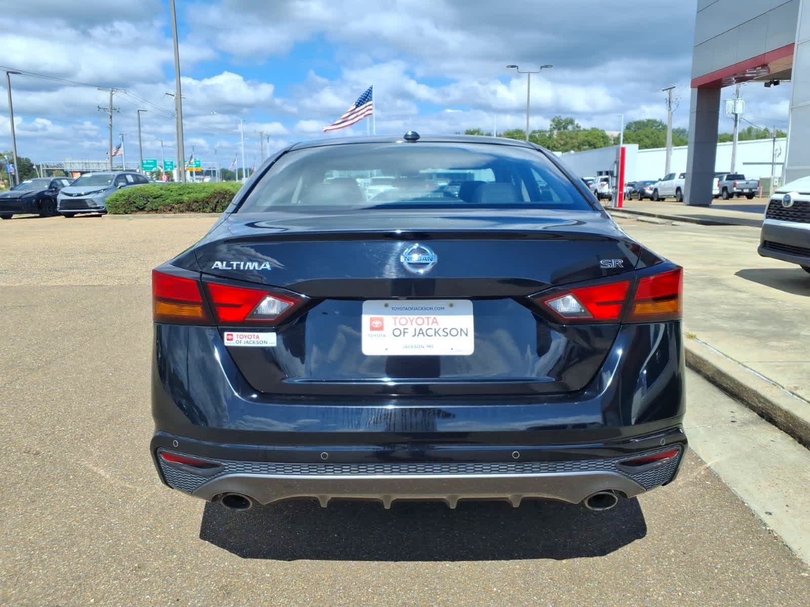 2020 Nissan Altima 2.5 SR Sedan