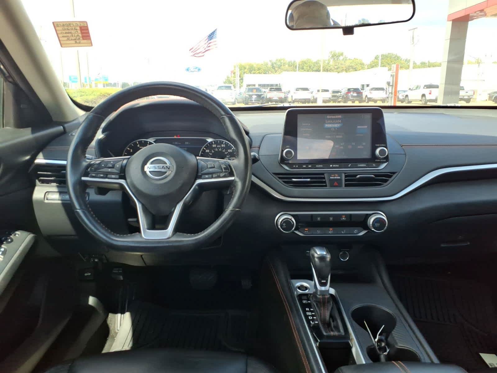 2020 Nissan Altima 2.5 SR Sedan