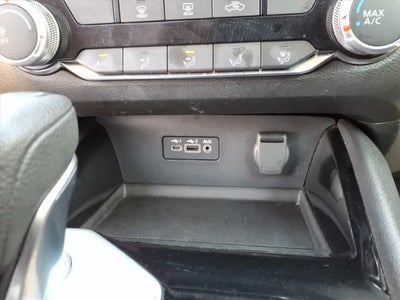 2024 Nissan Altima 2.5 SV Sedan