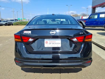 2024 Nissan Altima 2.5 SV Sedan