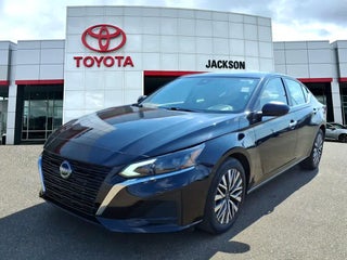 2024 Nissan Altima 2.5 SV Sedan