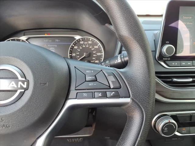 2024 Nissan Altima 2.5 SV Sedan