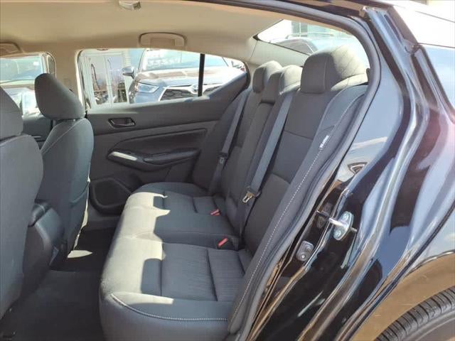 2024 Nissan Altima 2.5 SV Sedan