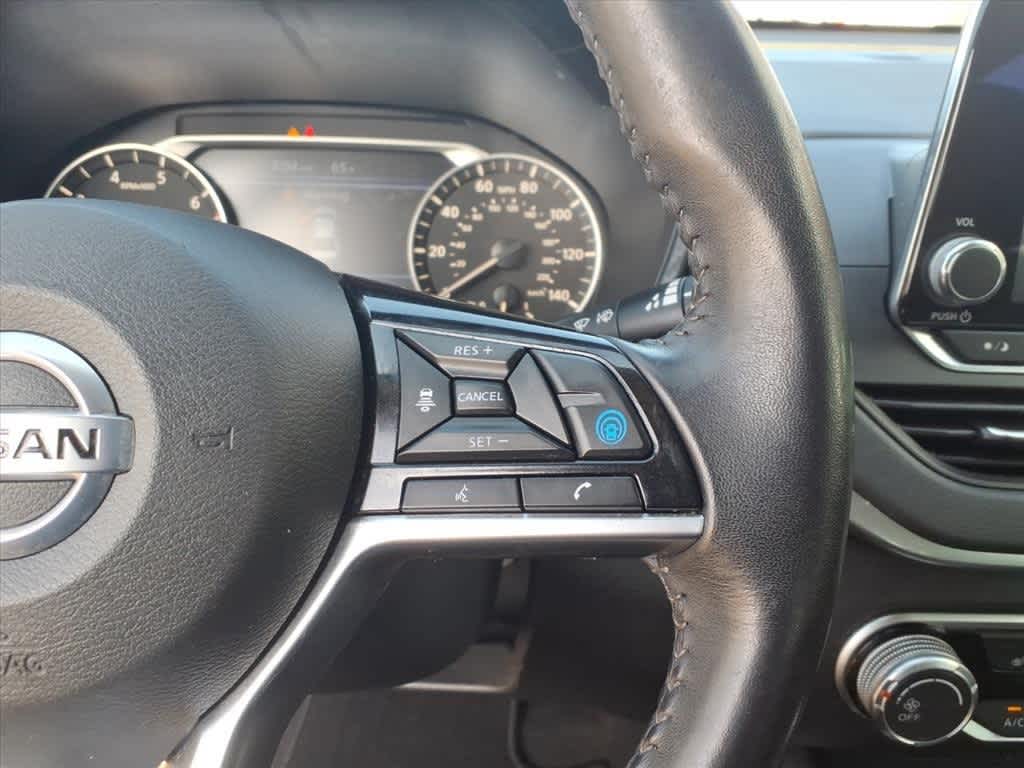 2021 Nissan Altima 2.5 SV Sedan