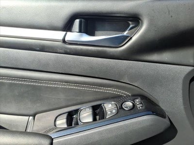 2021 Nissan Altima 2.5 SV Sedan