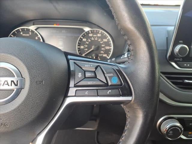 2021 Nissan Altima 2.5 SV Sedan