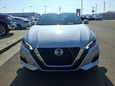 2021 Nissan Altima 2.5 SV Sedan