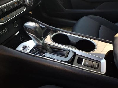 2021 Nissan Altima 2.5 SV Sedan