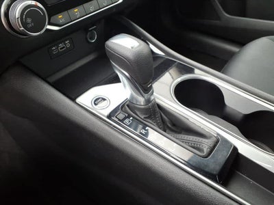 2024 Nissan Altima 2.5 SV Sedan