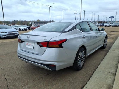 2024 Nissan Altima 2.5 SV Sedan