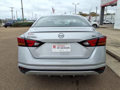 2024 Nissan Altima 2.5 SV Sedan