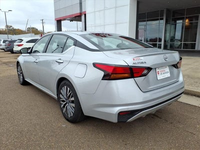 2024 Nissan Altima 2.5 SV Sedan