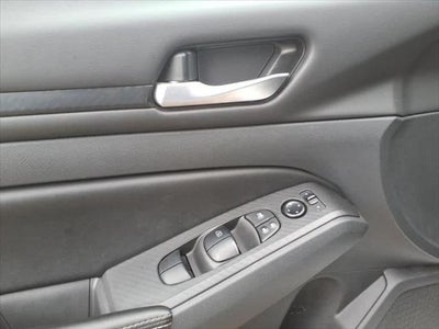 2024 Nissan Altima 2.5 SV Sedan