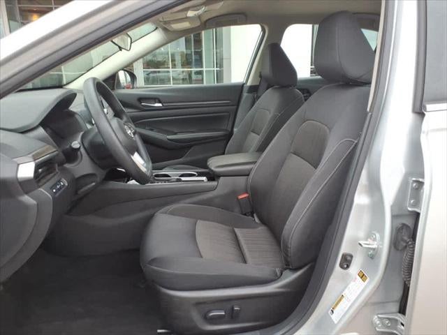 2024 Nissan Altima 2.5 SV Sedan