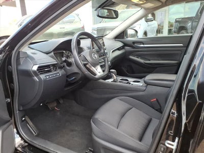 2019 Nissan Altima 2.5 SV AWD Sedan
