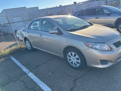 2010 Toyota Corolla 4dr Sdn Auto LE