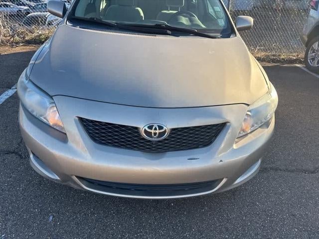 2010 Toyota Corolla 4dr Sdn Auto LE