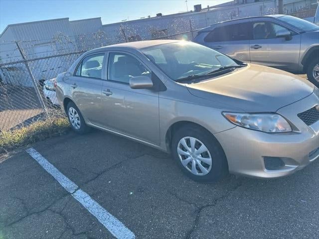 2010 Toyota Corolla 4dr Sdn Auto LE