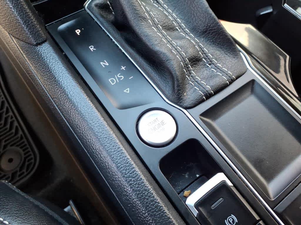 2023 Volkswagen Atlas 3.6L V6 SE w/Technology FWD