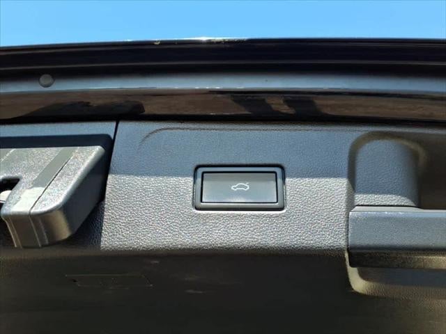 2023 Volkswagen Atlas 3.6L V6 SE w/Technology FWD