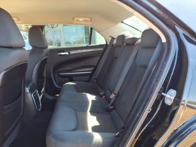 2019 Chrysler 300 Touring RWD