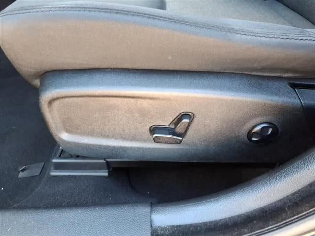 2019 Chrysler 300 Touring RWD