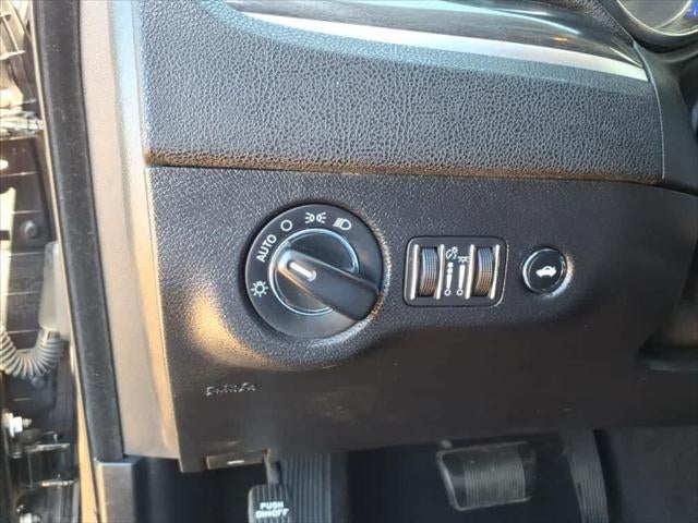 2019 Chrysler 300 Touring RWD