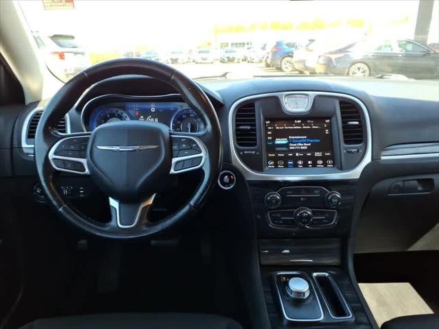 2019 Chrysler 300 Touring RWD