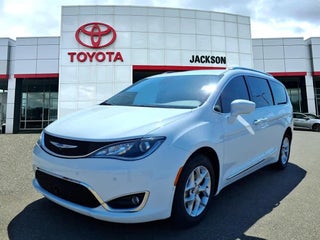 2019 Chrysler Pacifica Touring L Plus FWD