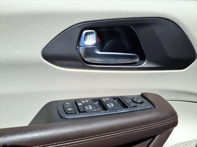 2019 Chrysler Pacifica Touring L Plus FWD